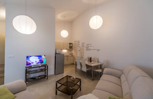 Tar-Vabriga Apartment | Valtrazza with Common Pool/ Noa III