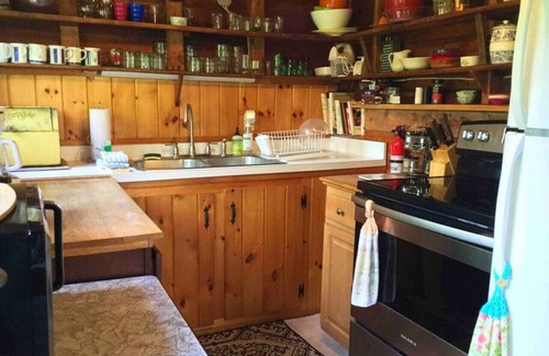 Grand Isle Cottage | Vancie's Cottage on Lake Champlain