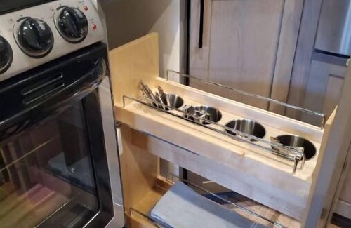 Camas Apartment | Vancouver/Camas - BRAND NEW Studio in walking distance to Downtown Camas, WA