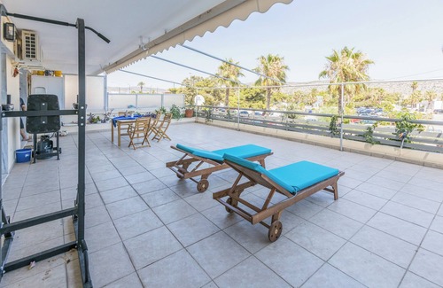 Varkiza Apartment | Varkiza Blue - 2bd apartment next to the beach