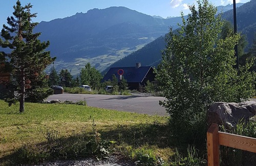 Les Claux Ski Chalet | Vars Les Claux: Chalet - Vars les claux