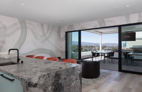 Menlo Park Hotel | Vasara Menlo Park 1BR Condo Ideal for Your Gateway