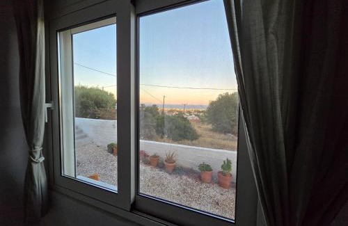 Spata-Artemida Apartment | Vasiliki Studio, beautiful new built Appartement 10 km to airport