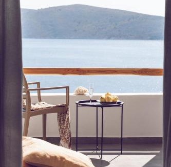 Skiros Villa | Vassiliki Residence Skyros Island