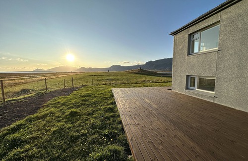 Snaefellsnes Peninsula House | Vatnsholt in Snæfellsnes