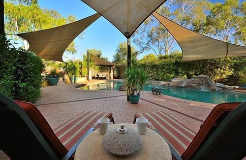 Braitling Apartment | Vatu Sanctuary - The Kingfisher (2 bedroom with direct access to the pool)
