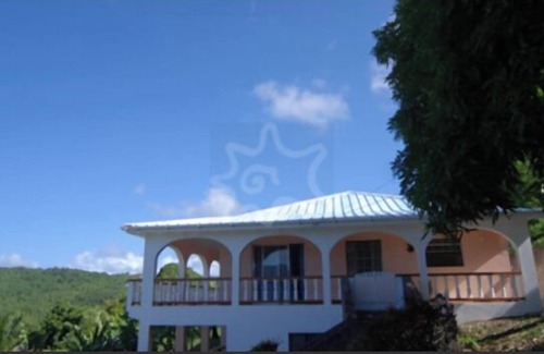 Mount Pleasant Bay House | Immaculate 3 Bed Villa Overlooking Admiralty Bay