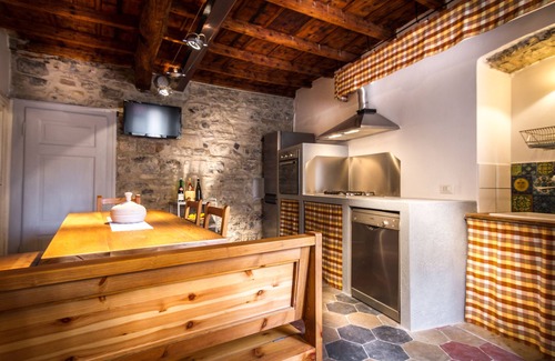 Torno Cottage | "VECCHIO BORGO" LAKE VIEW