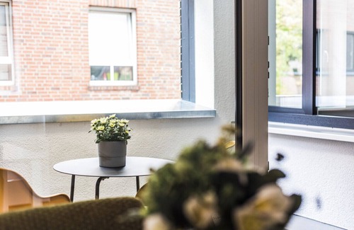 Nordhorn Apartment | Vechte Nest Studio, new building with balcony, wifi & PP
