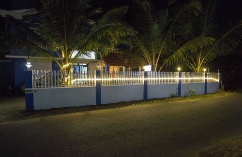 Fatrade Cabin | Veeniola Holiday Home - Double Room with View 1