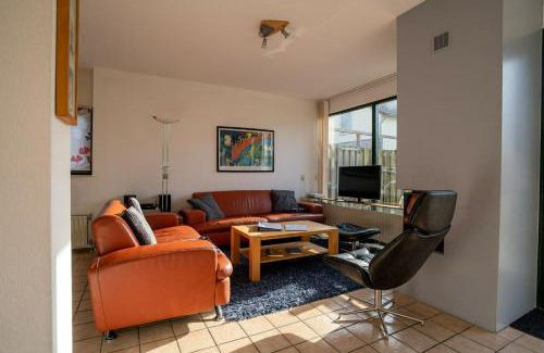 Ouddorp House | Veermansplaat 25 - Noordzeepark Ouddorp NOT FOR COMPANIES!