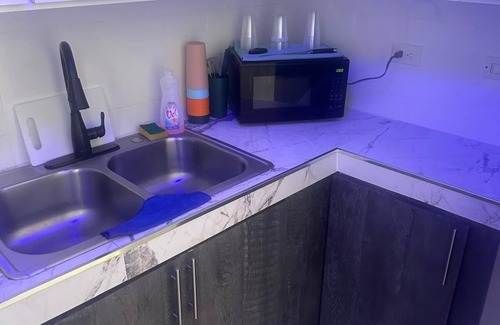 Vega Alta Condo | Vega costera apt. w/TV, A/C, Wi-Fi & Parking