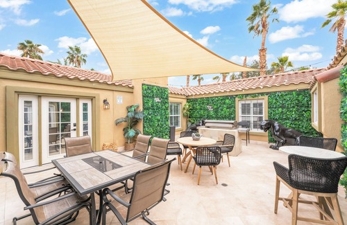 Spring Valley Villa | Vegas Family Escape w/Pool, Free Spa Heat, Gym, & Game Room, Fun-Filled Villa!