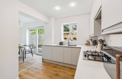 Alphington House | Veitch Gardens - Perfect Spot to explore Exeter