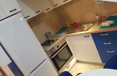 Centar Apartment | Veki,s house is a 30 m2 studio located in the center of Skopje.