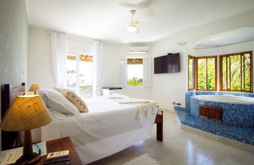 Praia de Borrifos Hotel | VELINN Pousada 8 Ilhas