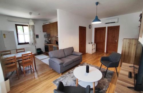 Balatonudvari Apartment | Velocipéd Vendégház