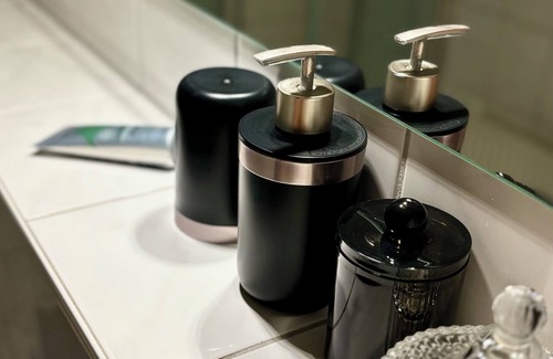 Weimar Apartment | Velvet Apartment in the heart of Weimar - feel-good Bauhaus flair!