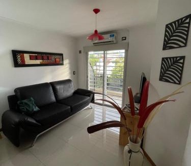 Villa Carlos Paz Apartment | VENECIA céntrico con balcón