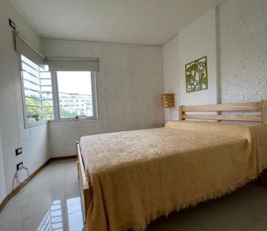 Villa Carlos Paz Apartment | VENECIA céntrico con balcón