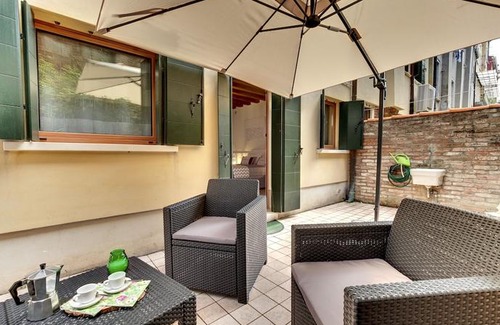 Cannaregio Apartment | Venetian Style 4