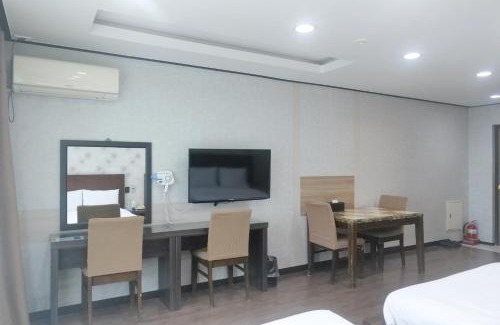 Seongsan Resort | Vengastay