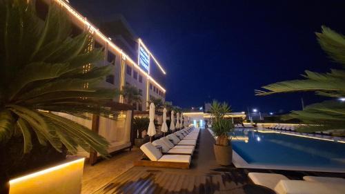 Erebuni Hotel | Venice Hotel Complex
