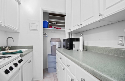 Golden Beach Apartment | Venice Villas * Studio #76