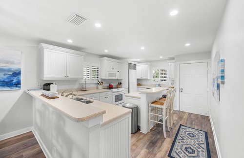 Captiva Condo | Ventura Captiva 2B – Bay Views, Private Boat Dock & Steps to the Beach