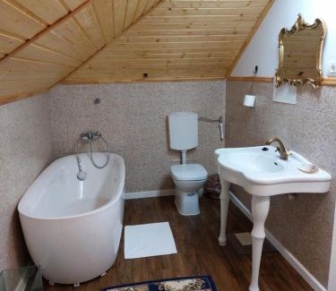 Somova House | Verada Tour Guest House