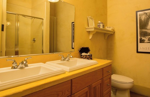 Murphys Condo | Veranda: A Charming Murphys Experience