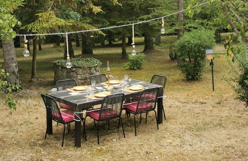 Saint-Andeol House | VERCORS DIE Vallée de Quint Cottage, 2 bedrooms (3 beds). Ideal for rest, walks and nature.