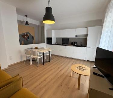 Lecco Apartment | Verde Acqua Suite