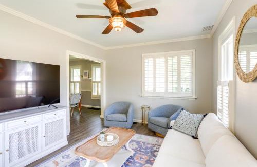 Vermilion House | Vermilion Home - Walk to Main Street Beach!
