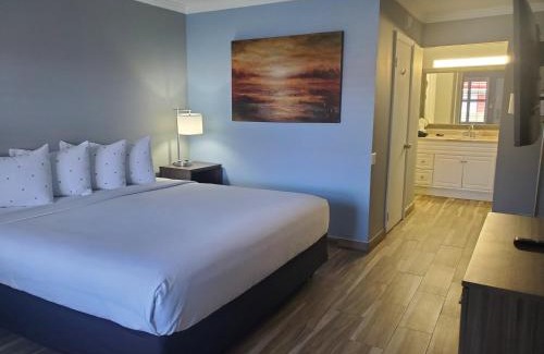 Vero Beach Hotel | Vero Beach Inn & Suites Vero Beach I-95