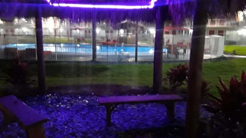 Vero Beach Hotel | Vero Beach Inn & Suites Vero Beach I-95