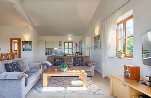 Bibali House | Veronica by Interhome