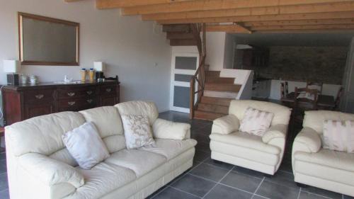 Duil-sur-le-Mignon House | Verseau, Les Constellations