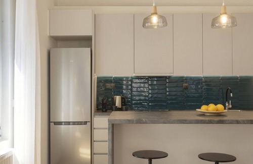 Pangrati Apartment | Versi2- Stylish 2BR pays homage to timeless charm