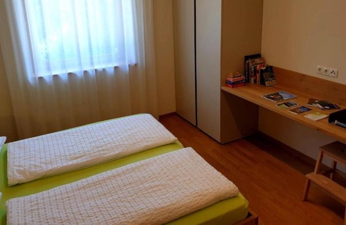 Unterrain/Riva di Sotto Apartment | Versigglhof apartment with terrace 2