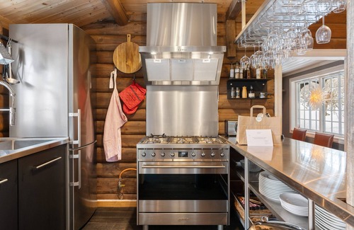 Trysil Ski Chalet | Very beautiful and cozy cabin, with outdoor jacuzzi and close to pists
