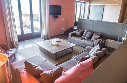 Pauligne Other | Very beautiful house upto 8 people with large pool and views
