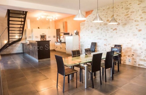 Pauligne Other | Very beautiful house upto 8 people with large pool and views