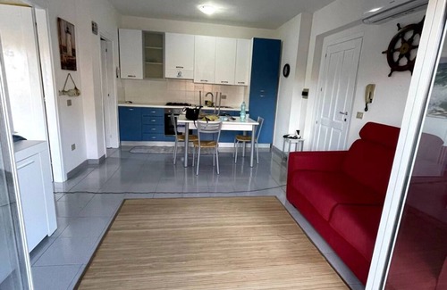 La Maddalena Apartment | Very bright apartment with parking space, 10 minutes from the beach