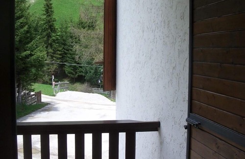 Arabba Apartment | Very central in Arabba, Sellaronda ski lifts just a few steps away!
