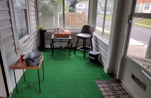 Garfield Heights House | Very cozy and quiet at night downtown and park friendly