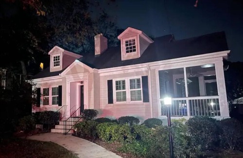 Athens House | VERY CUTE AND COZY 5 POINTS HOME WALKING DISTANCE TO EVERYTHING ATHENS HAS