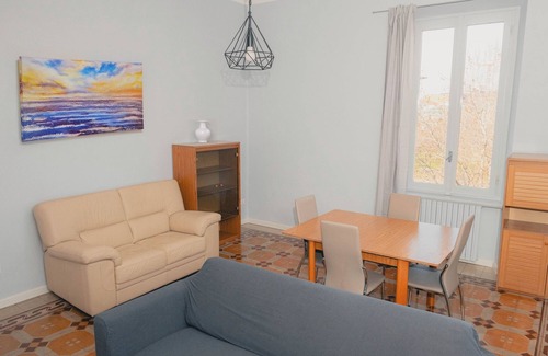 Bergamo Apartment | Very large three-room apartment with separate kitchen