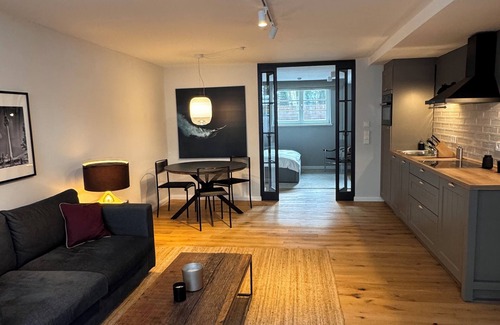 Kleinmachnow Apartment | Very nice apartment quiet location with good parking and terrace