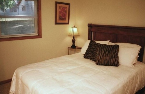 Weaverville House | Very Nice - Convenience to Asheville and Blue Ridge Parkway